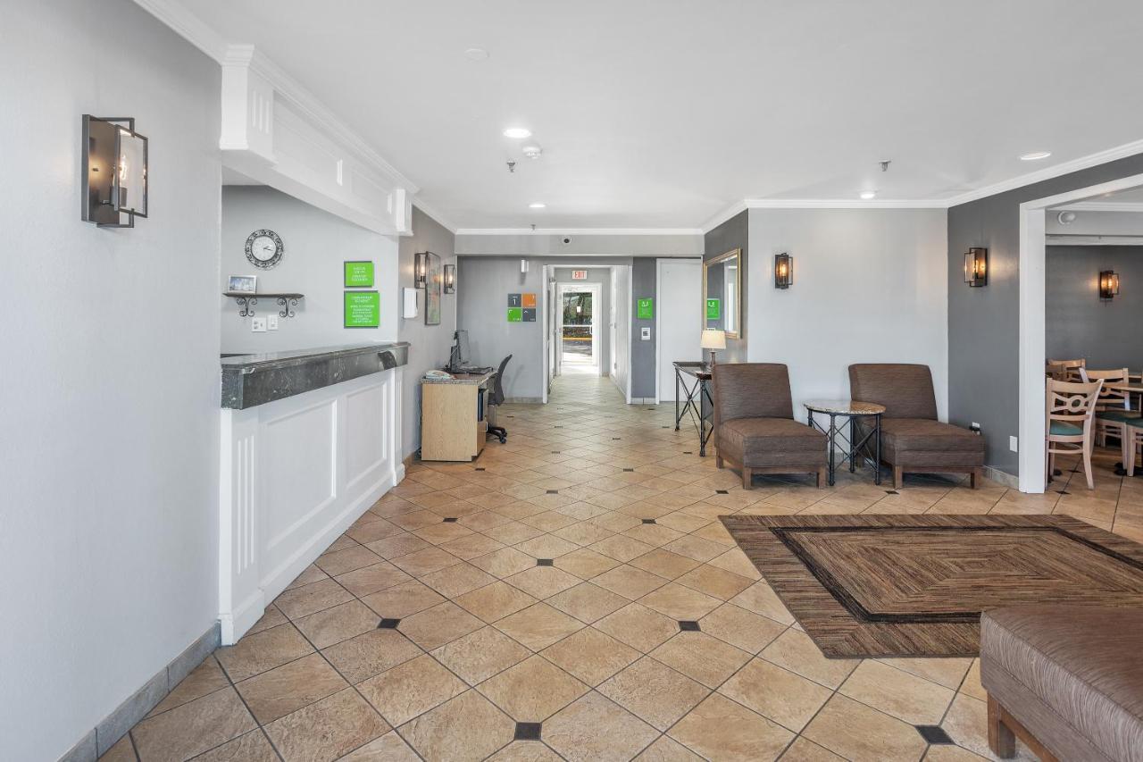 La Quinta Inn By Wyndham Cleveland Independence Exterior foto