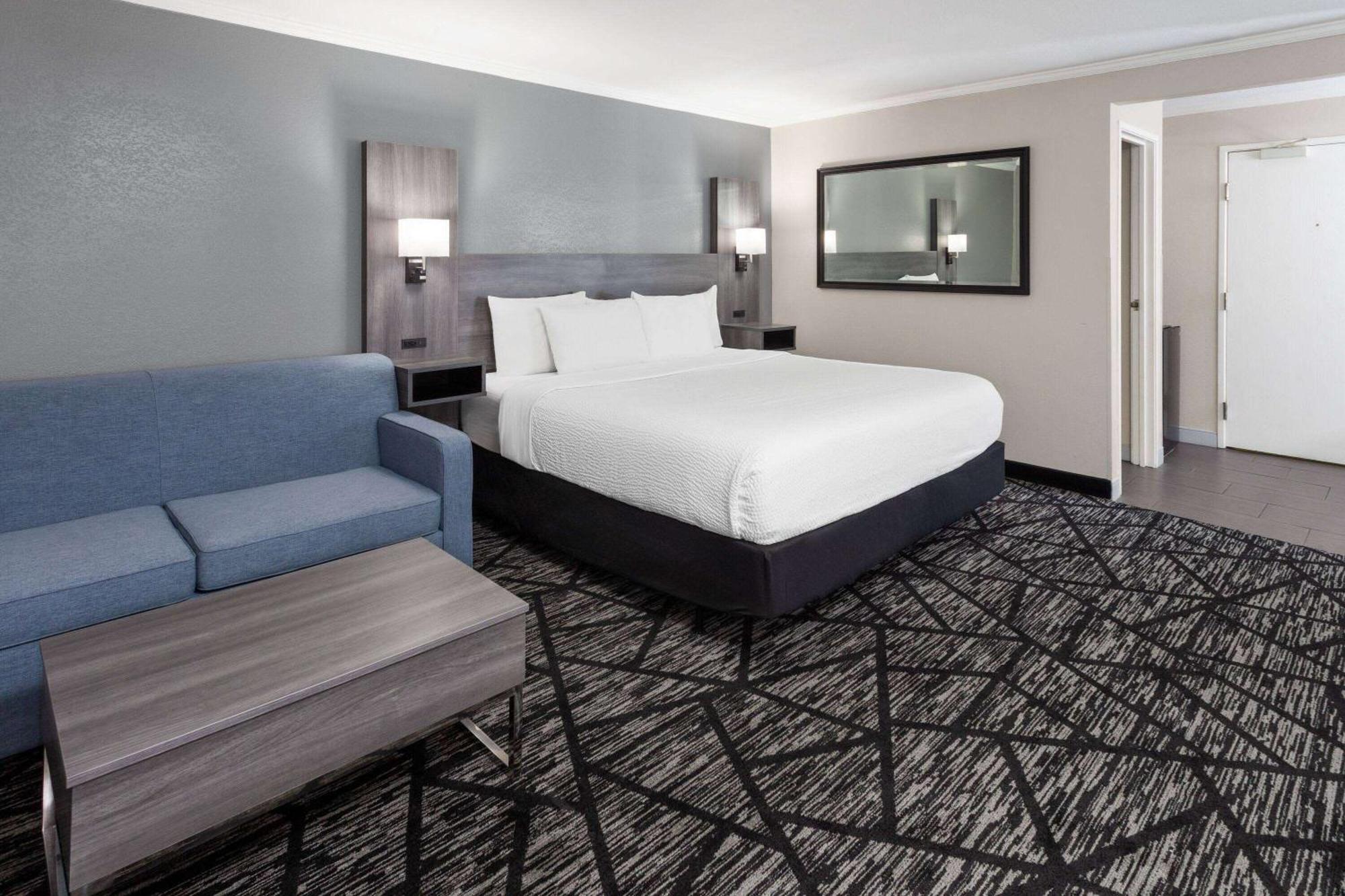 La Quinta Inn By Wyndham Cleveland Independence Exterior foto