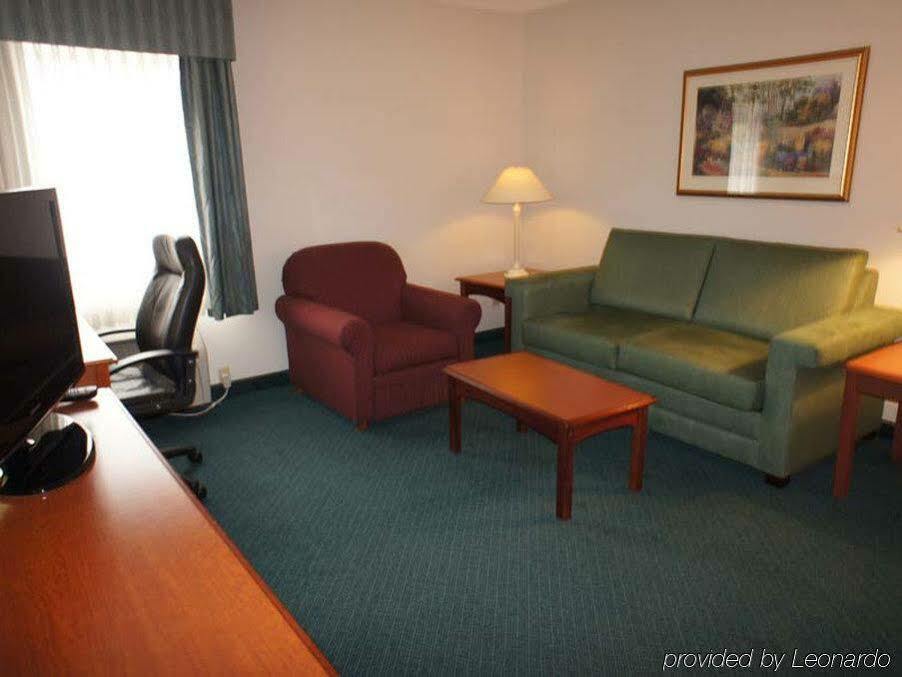 La Quinta Inn By Wyndham Cleveland Independence Exterior foto